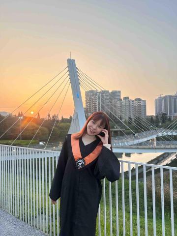 提供黏土家服務的專家彭逸芸