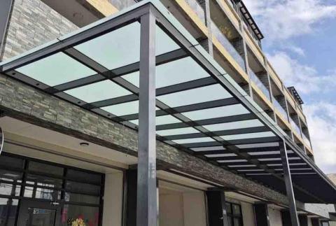 澤衛美學設計 - 採光罩搭設（有落地支撐以及非落地支撐）