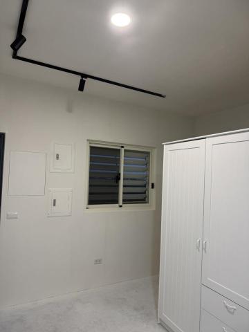 珍豪油漆 - 天花板牆面塗料噴塗