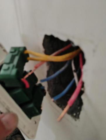 煜伸水和電維修 - 開關更換