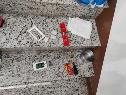 煜伸水和電維修 - 開關更換