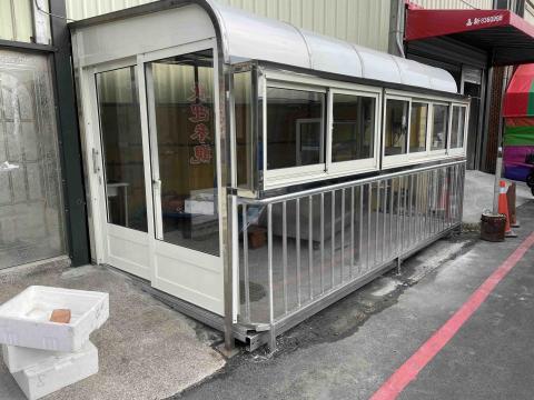 承勳 - 氣密窗 加 傳統落地窗