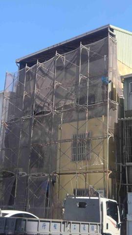 福赫防水工程行 - 2月28日 外牆搭鷹架做防水 含側邊L型。