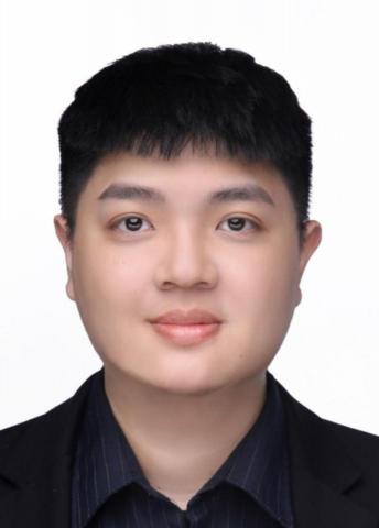 提供餵服務的專家張銓祐