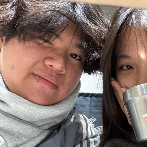 提供補充蛋白質服務的專家周聖棠