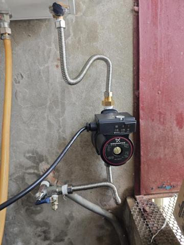 布丁冷氣洗凈 - 安裝熱水器加壓馬達