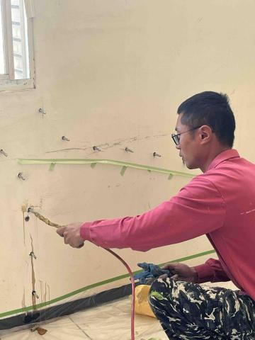 福赫防水工程行 - 窗戶下雨漏水 打針 高壓罐注 