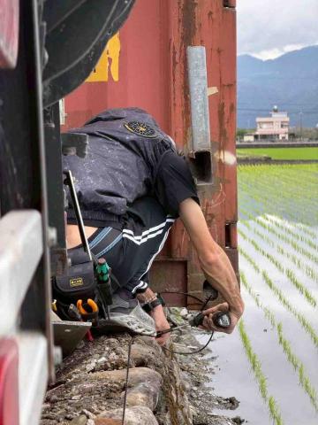 宜蘭弱電阿威 - 
