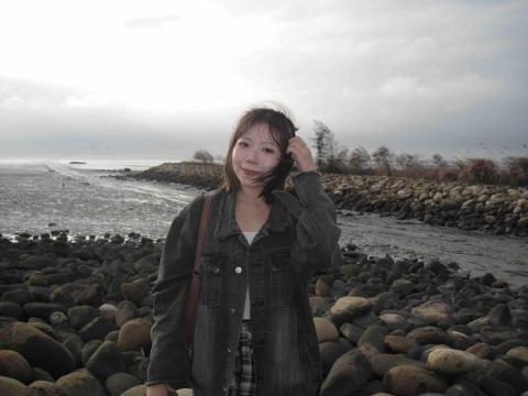 提供111數b服務的專家施玗玟