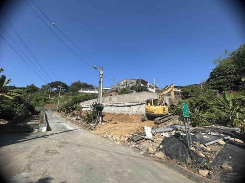 邱冠輝 - 擋土牆施作整體五米高