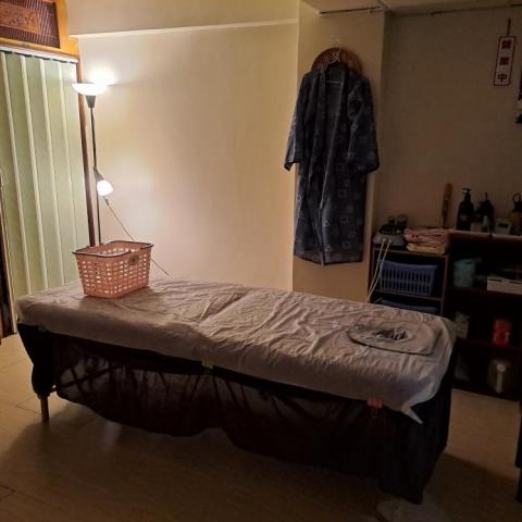 彰化市個人按摩工作室／中部到府按摩 - 個人工作室