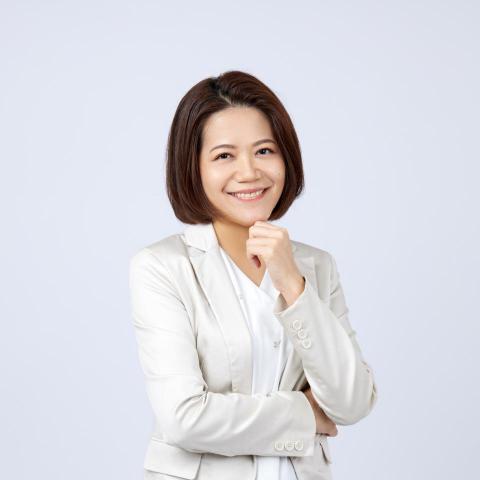 提供求職服務的專家Naffi