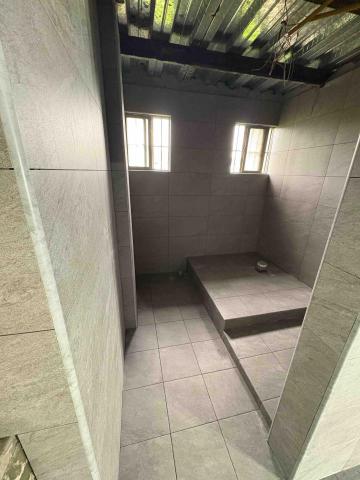 智謙磁磚工程 - 