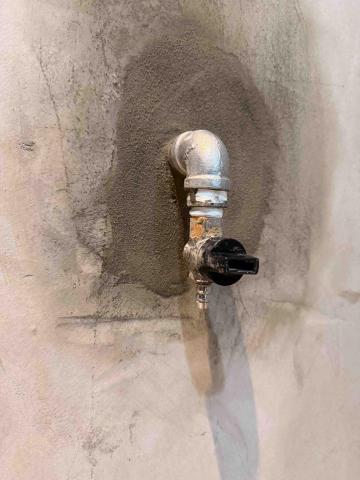 Yang&rsquo;s 水電維修、工程 - 瓦斯管配置（修復完成）