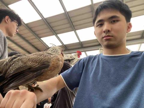 提供207服務的專家卓聖恩