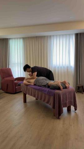 耕德師傅按摩｜肌本按摩 - 