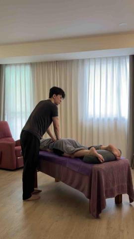 耕德師傅按摩｜肌本按摩 - 