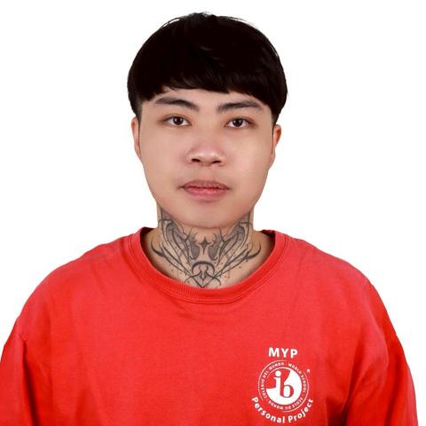 提供翻译i服務的專家王嘉澤