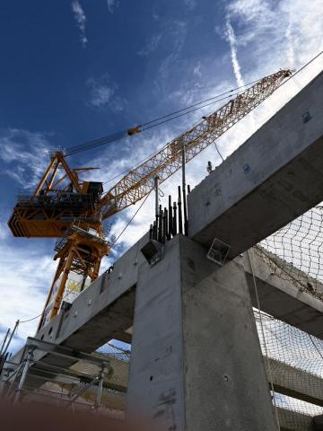 CC Young - 鋼筋混凝土構架預鑄工法