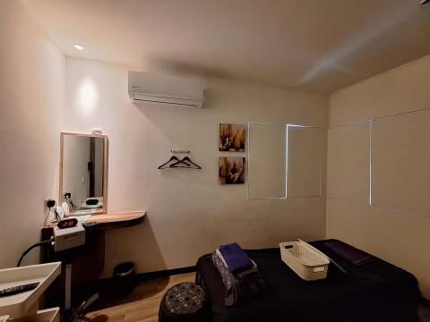 源順能源有限公司-精合空調 - 推拿按摩店-新機安裝