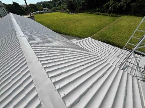 千云工程行 - 民宅 琉璃瓦鐵皮 水性防水隔熱面漆 施工完成照片