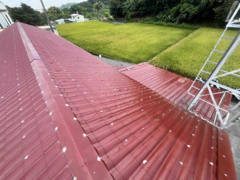 千云工程行 - 民宅 琉璃瓦鐵皮 水性防水滲透底漆 施工完成照片