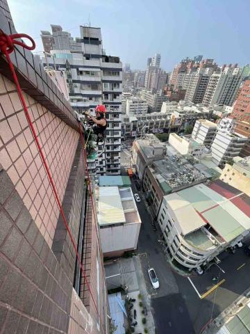 Vertex Access峰域技術 - 外牆磁磚防水施工