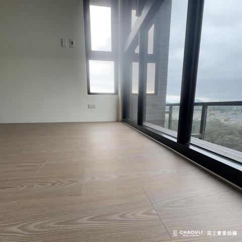 超麗木地板-小恩 - 