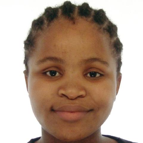 提供翻译i服務的專家Tiphotonkhe "Tinky" Dlamini