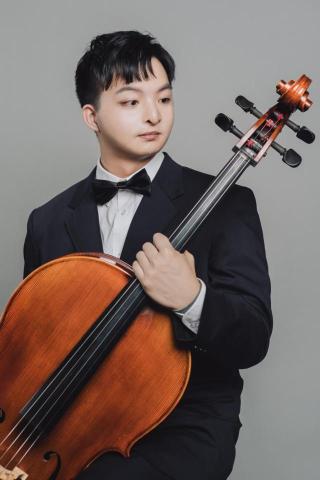 提供大提琴服務的專家黃冠益