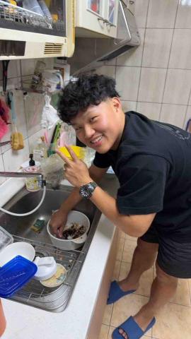 提供高中物理服務的專家黃元霆