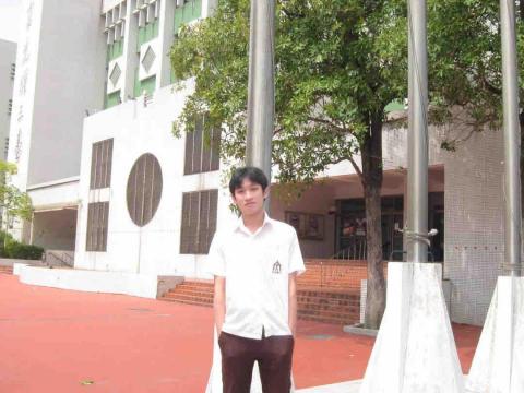 顏士昀 - 高中的時候