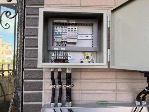 銓津有限公司 - 