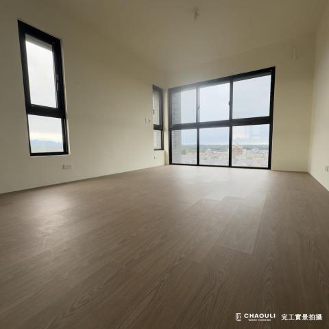 超麗木地板-小恩 - 