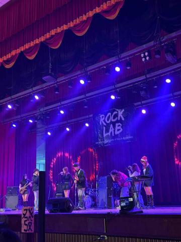 天旋地轉 工作室 - 校園活動硬體