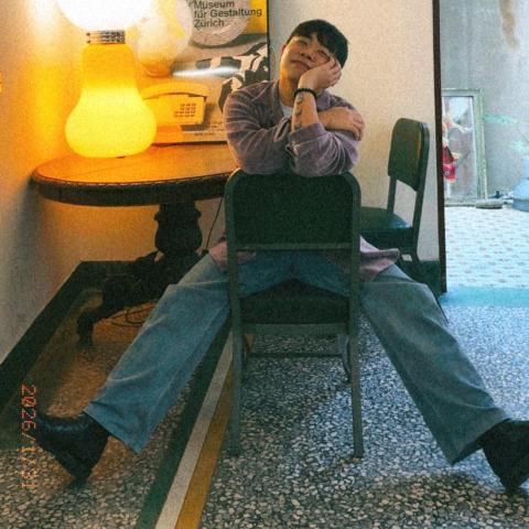 提供韓文服務的專家Aiden 