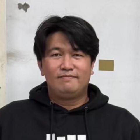 提供音樂創作服務的專家曾威銘