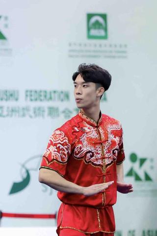 新竹壺鈴教練推薦太極、體操教練 鄭郁咺