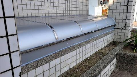 黃鋐源 - 採光罩