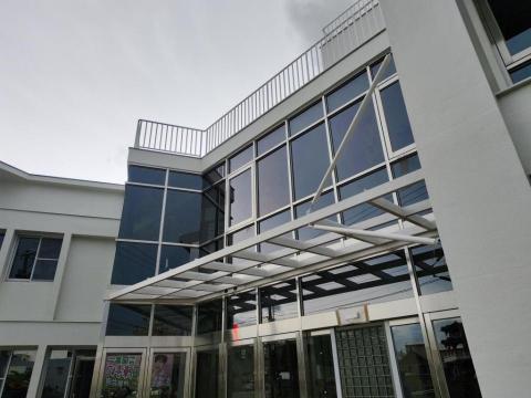 黃鋐源 - 採光罩