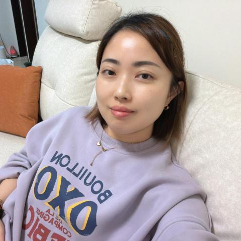 提供coach代購服務的專家林莘容