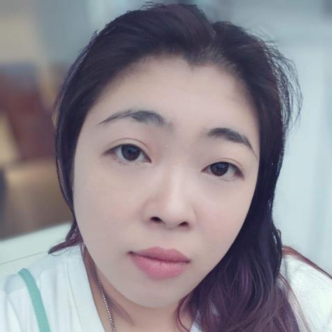 提供臨時託嬰服務的專家陳玉真