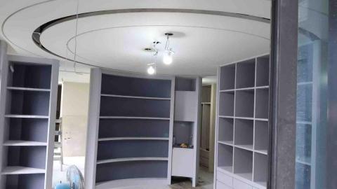 貓王室內設計 - 