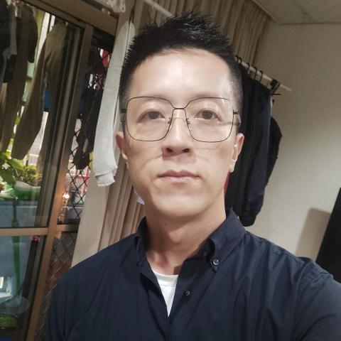 提供soho族收入服務的專家Mr.Right