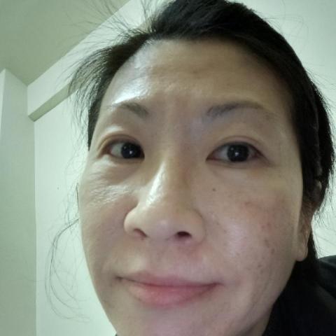 提供公證代辦服務的專家李雯麗