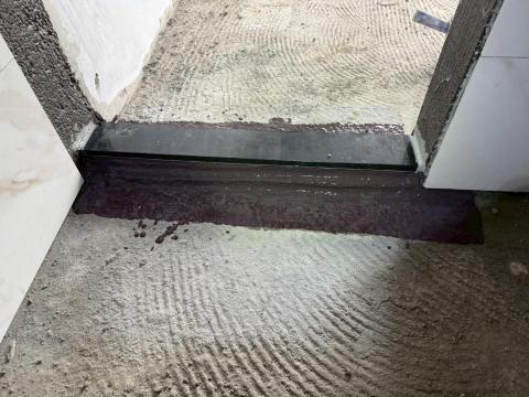 小陳 - 廁浴門檻完成面