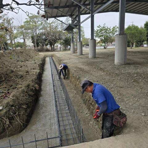 台翔興業建築工程行 王臺慶 - 學校新建排水系統