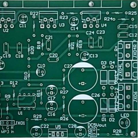 提供pcb服務的專家施先生