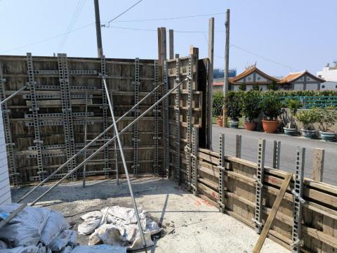 台翔興業建築工程行 王臺慶 - 豪宅新建造型牆