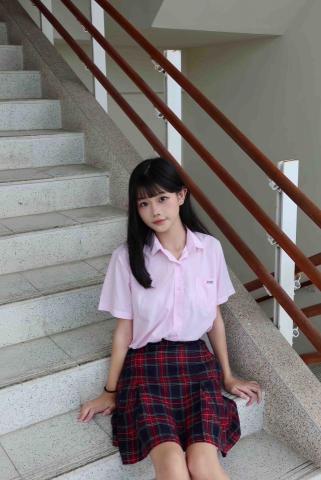 提供jk校服服務的專家蔡旻頤